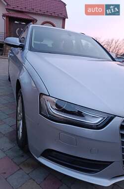 Универсал Audi A4 2015 в Львове