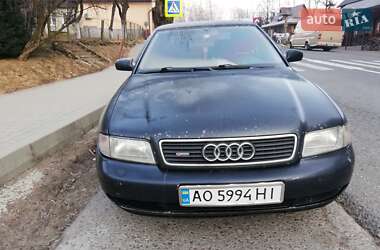 Седан Audi A4 1995 в 