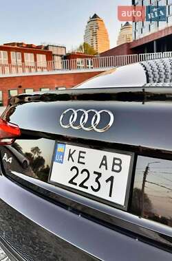 Седан Audi A4 2018 в 