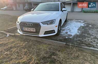 Седан Audi A4 2016 в Луцке