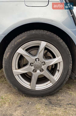 Седан Audi A4 2008 в 