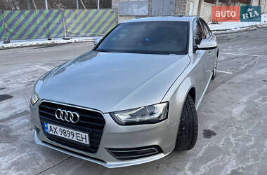 Седан Audi A4 2013 в 