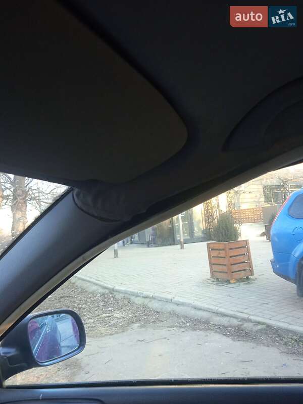 Седан Audi A4 1997 в Хмельнике