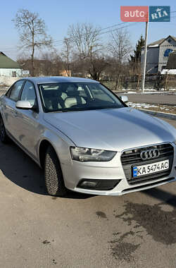 Седан Audi A4 2012 в Києві