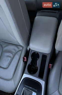 Седан Audi A4 2011 в 