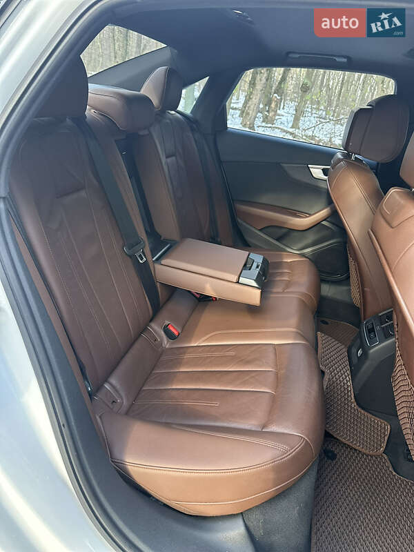 Седан Audi A4 2016 в Броварах