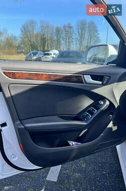 Седан Audi A4 2014 в 