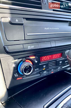 Седан Audi A4 2011 в 