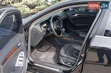 Седан Audi A4 2013 в 