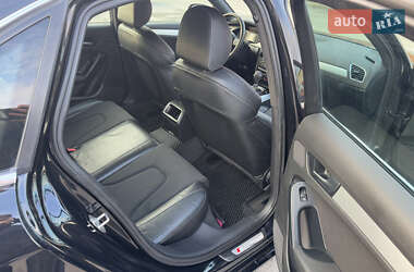Седан Audi A4 2010 в 