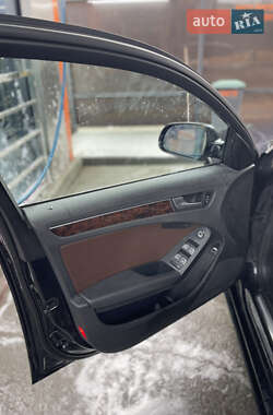 Седан Audi A4 2013 в 