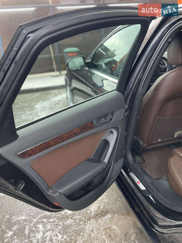 Седан Audi A4 2013 в Харькове