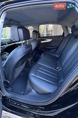 Седан Audi A4 2016 в 