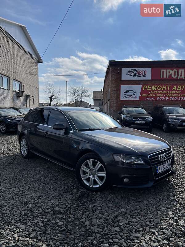 Универсал Audi A4 2010 в 