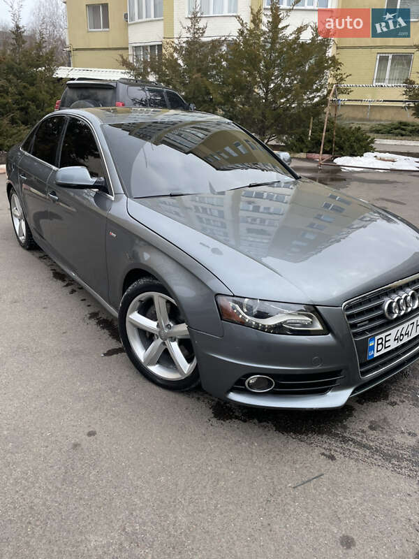 Audi A4 2011