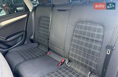 Седан Audi A4 2013 в 