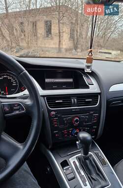 Седан Audi A4 2010 в Чернігові