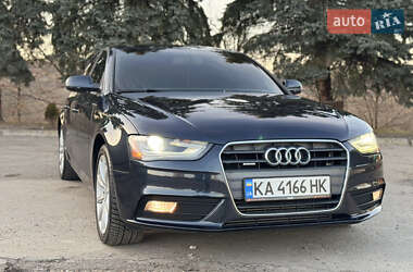 Седан Audi A4 2013 в 