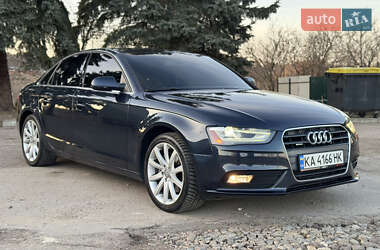 Седан Audi A4 2013 в 