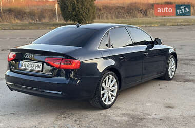 Седан Audi A4 2013 в 