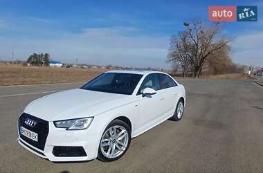 Седан Audi A4 2017 в Ромнах