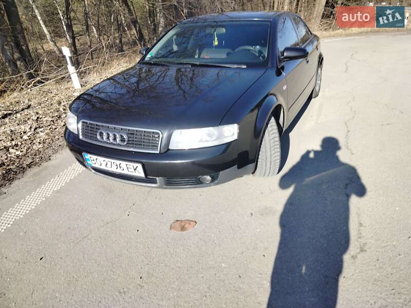 Седан Audi A4 2001 в Бродах