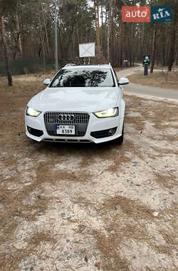 Универсал Audi A4 2013 в Киеве