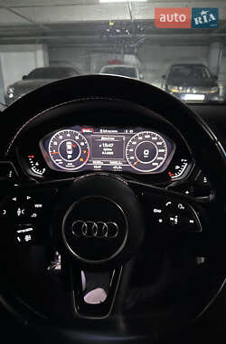 Седан Audi A4 2018 в 