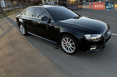 Седан Audi A4 2015 в Киеве