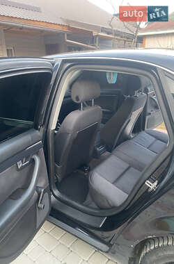 Седан Audi A4 2002 в 