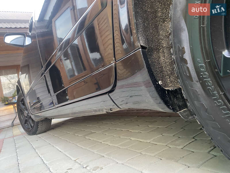 Седан Audi A4 2002 в Лазещине