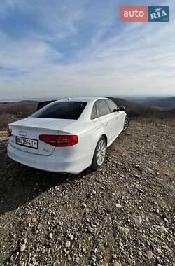 Седан Audi A4 2014 в Стрые