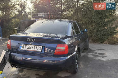 Седан Audi A4 1998 в Івано-Франківську