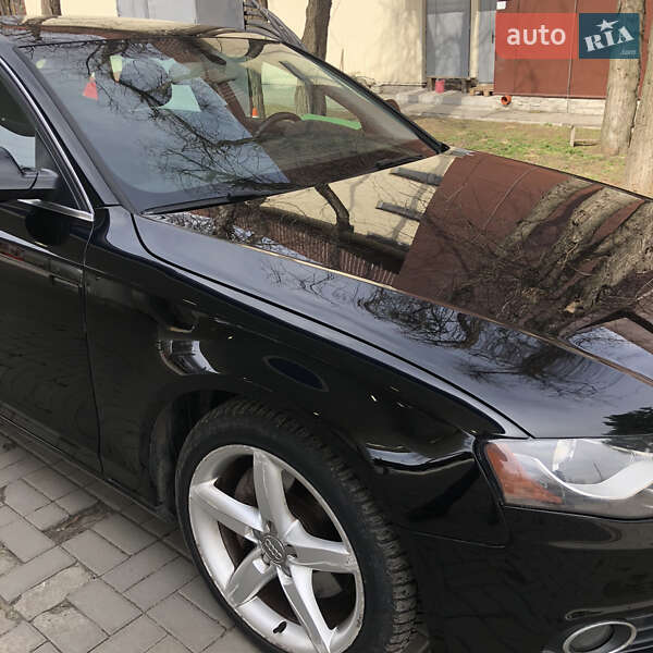 Седан Audi A4 2012 в Днепре