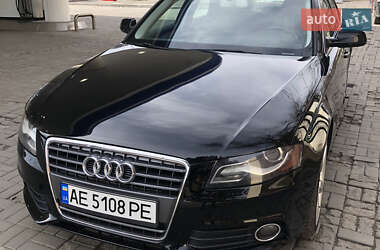 Седан Audi A4 2012 в Днепре