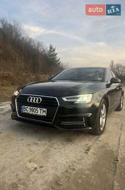 Седан Audi A4 2019 в 