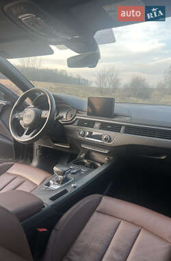 Седан Audi A4 2019 в 