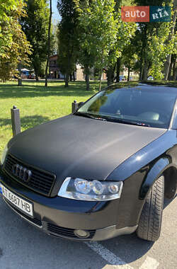 Седан Audi A4 2002 в Заболотові