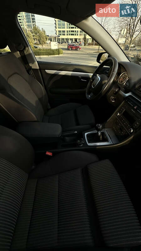 Универсал Audi A4 2007 в Днепре
