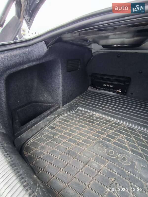 Седан Audi A4 2004 в Балаклее