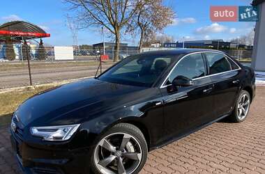 Седан Audi A4 2019 в Львові