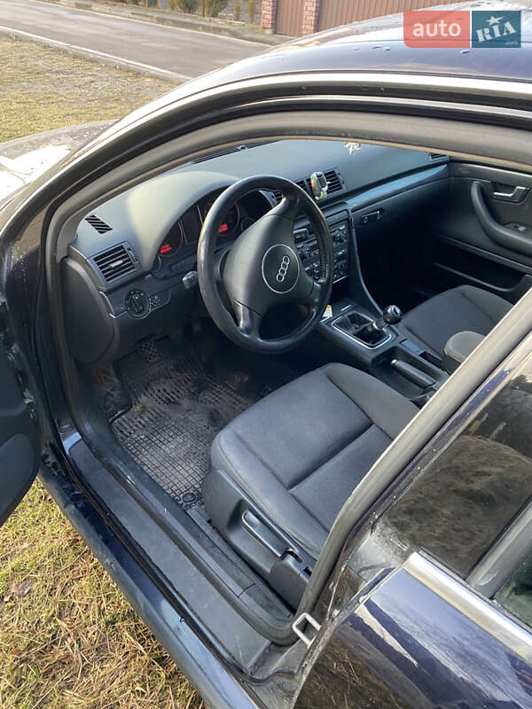 Седан Audi A4 2002 в Львове