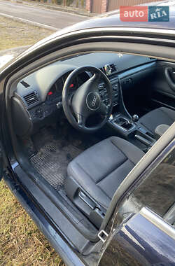 Седан Audi A4 2002 в 