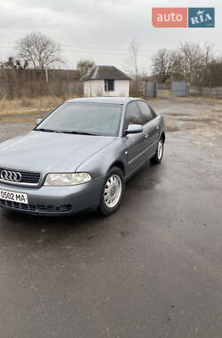 Седан Audi A4 1999 в 