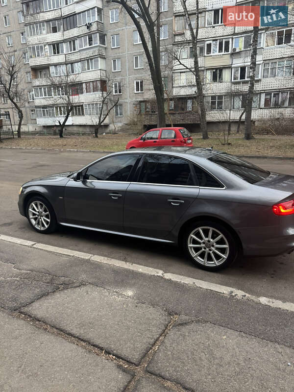 Седан Audi A4 2014 в Черкассах