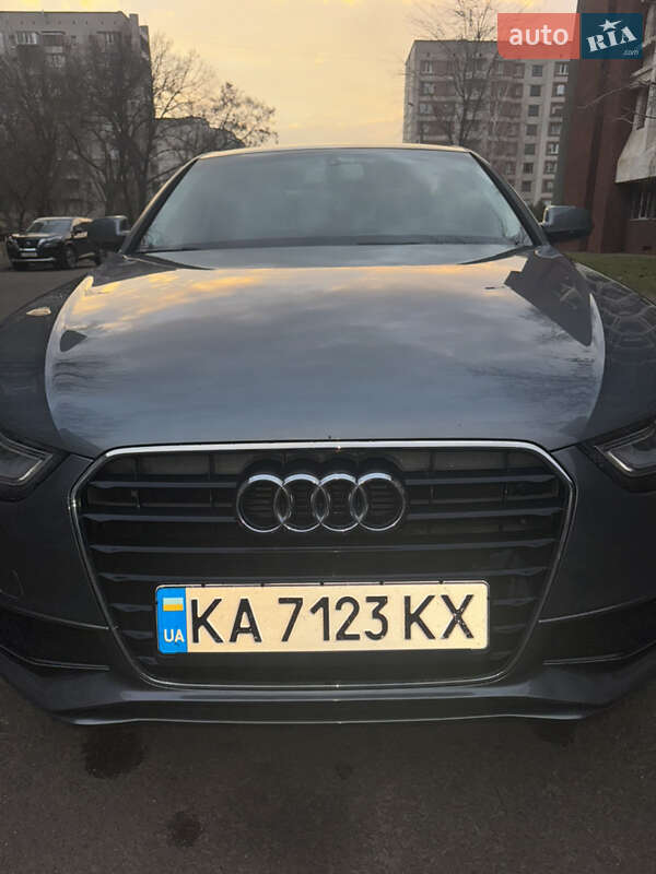 Седан Audi A4 2014 в Черкассах