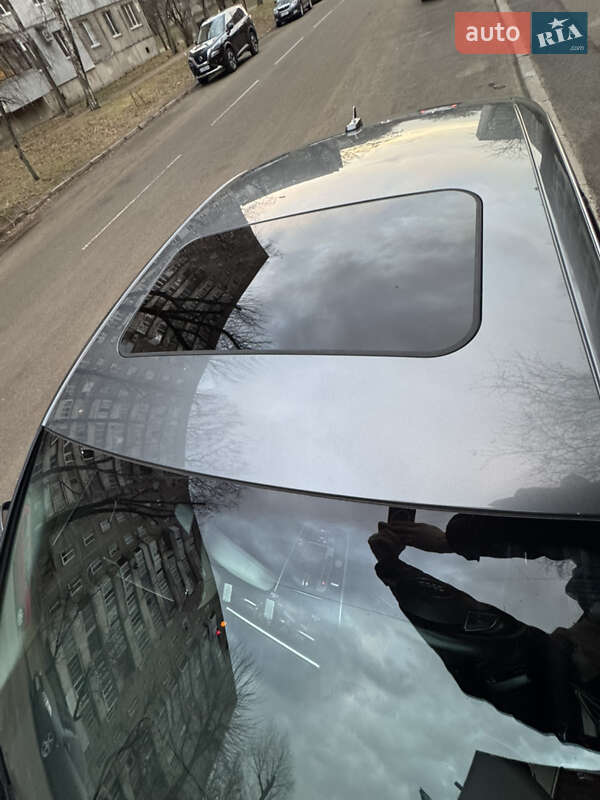 Седан Audi A4 2014 в Черкассах