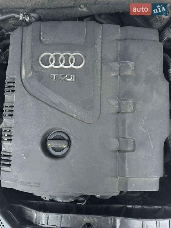 Седан Audi A4 2014 в Черкассах