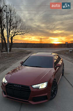 Седан Audi A4 2017 в 