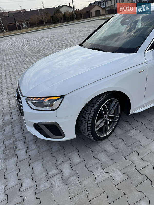 Седан Audi A4 2020 в Киеве